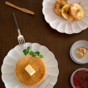 도자기 꽃잎 굽접시 4 color 마리 디저트 플레이팅 케익 접시